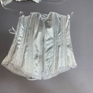 Corset brand new